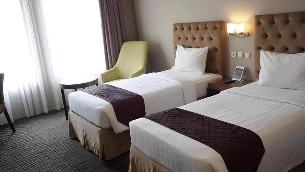 The Mirah Hotel Богор Екстер'єр фото