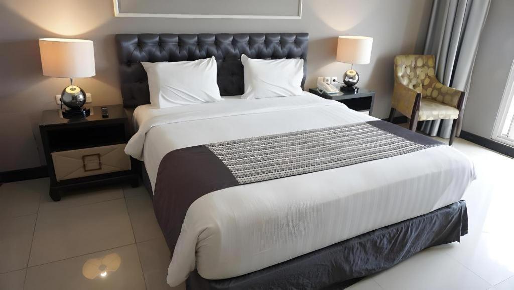 The Mirah Hotel Богор Екстер'єр фото