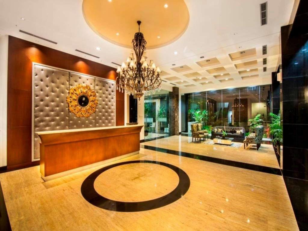 The Mirah Hotel Богор Екстер'єр фото